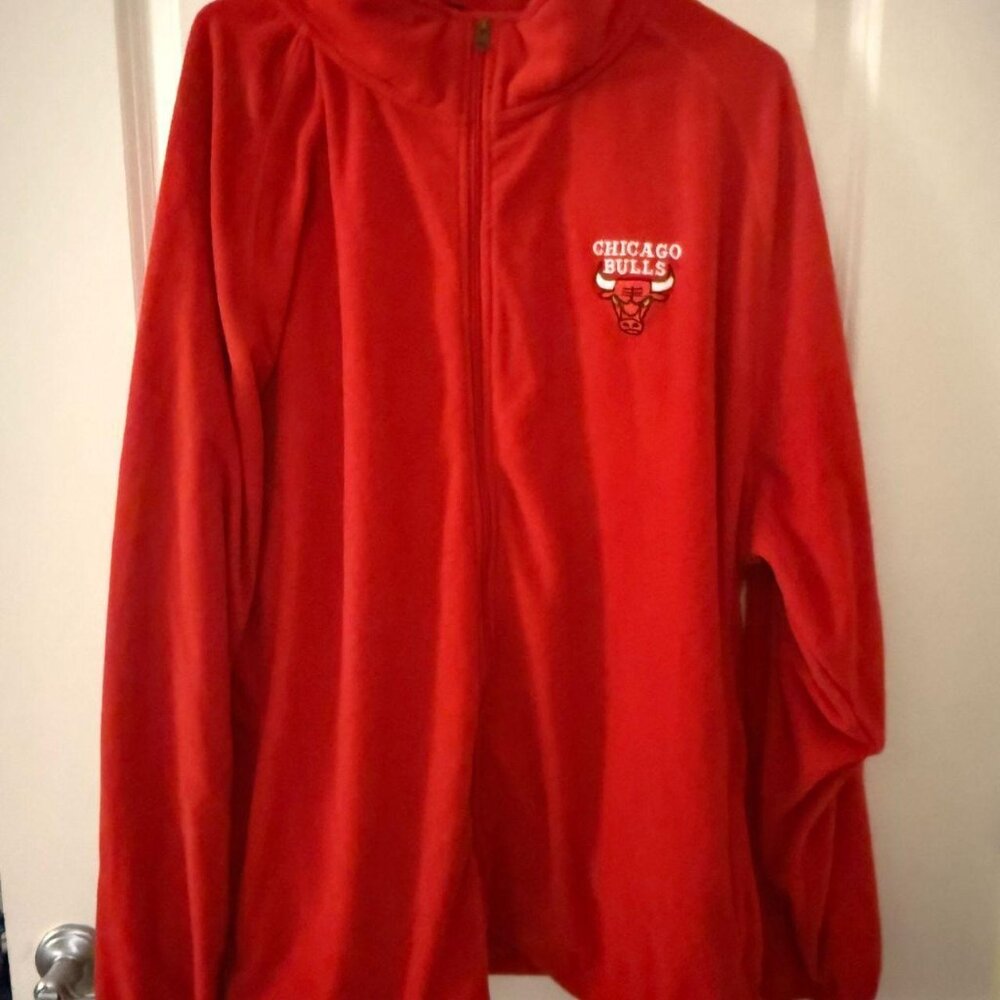 ❤️ Chicago Bulls Red Fleece Zip-Up Jacket 🏀